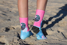Load image into Gallery viewer, The OisF Wave Socks (Youth/Women)
